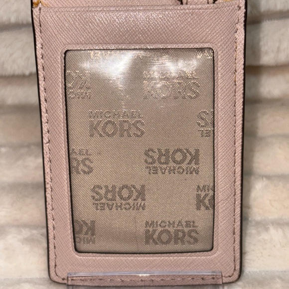Michael Kors Blush Card Holder with Gold Accents - Picture 4 of 4